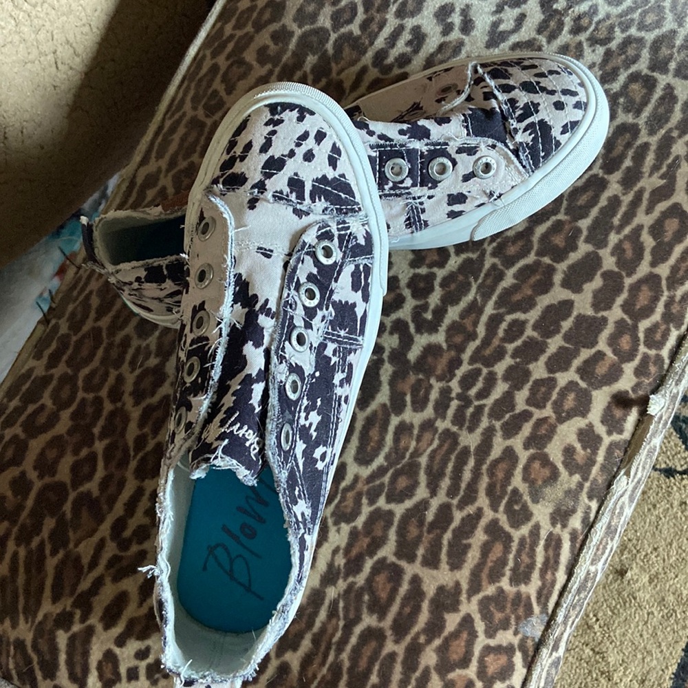 Blow Fish Sneakers